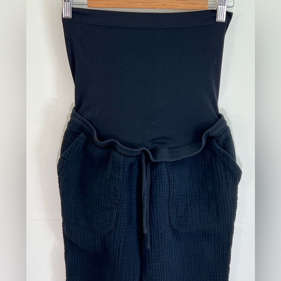 a-glow Maternity Black Comfortable Crop/Pants with Elastic Waistband - Picture 2 of 8